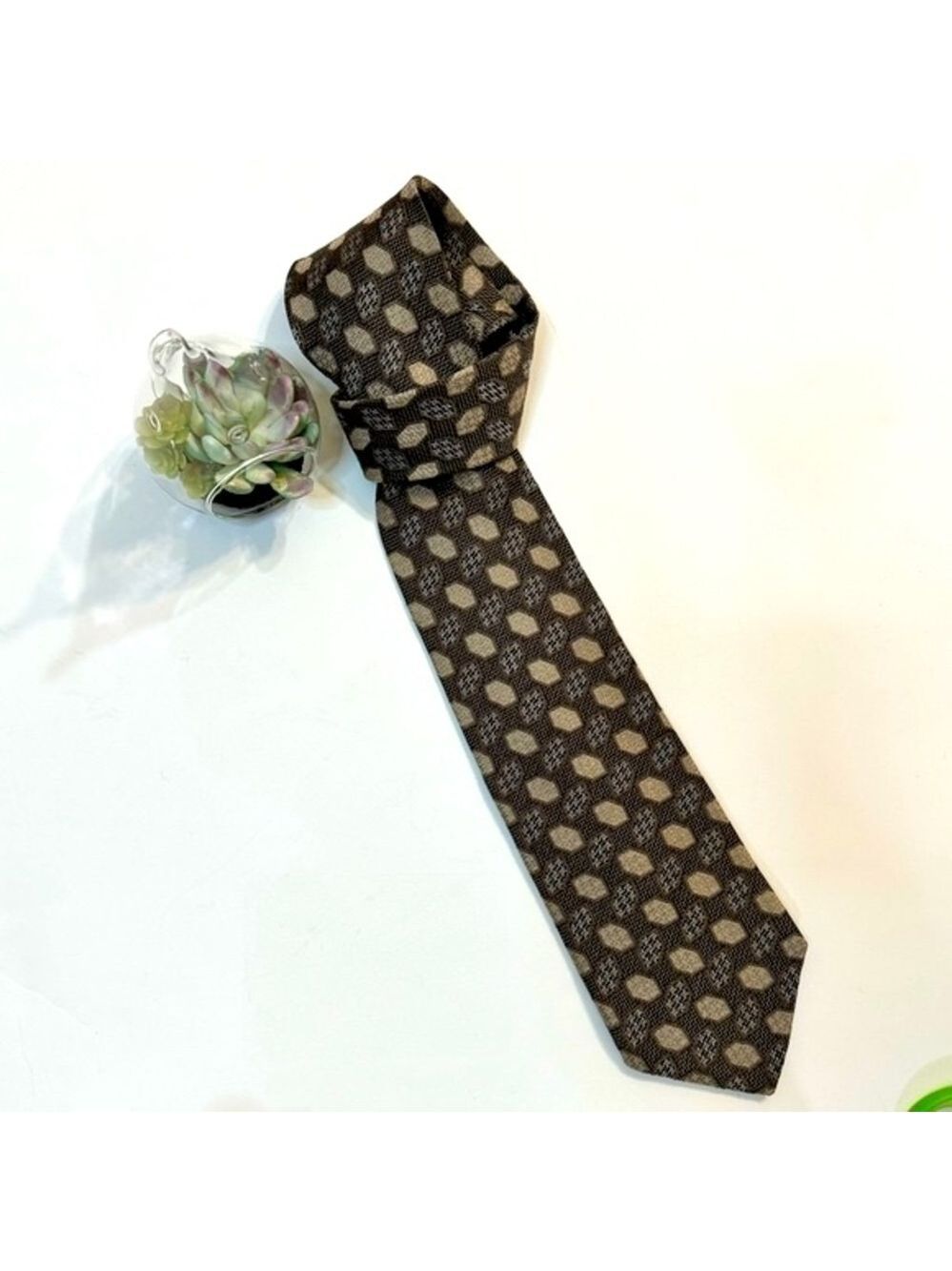 K&K Neckwear Inc Silk Tie